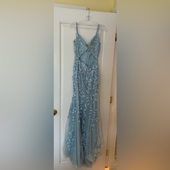 AMARRA Prom dress Size 2 -soft blue color with floral rhinestone & slit detail - Picture 8 of 10